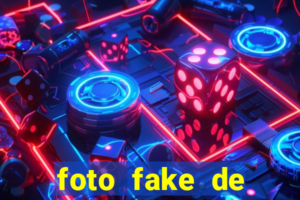 foto fake de menina cabelo cacheado